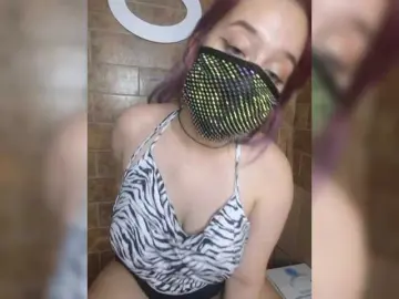 Bongacams Live Sex Cam of eridaamorous-1