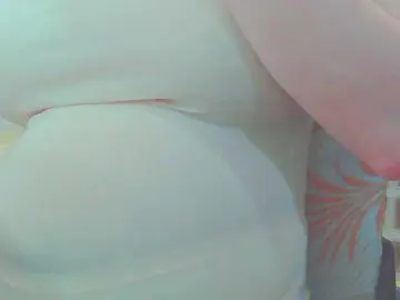 Bongacams Free Live Porn of KeepmepregO