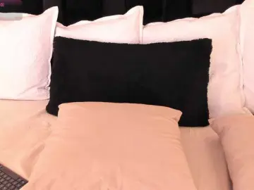 Bongacams Live Porn of CrystalRose1