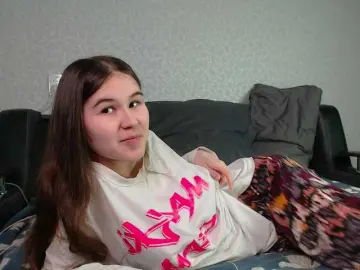 Bongacams Private Sex Chat of littleowlx