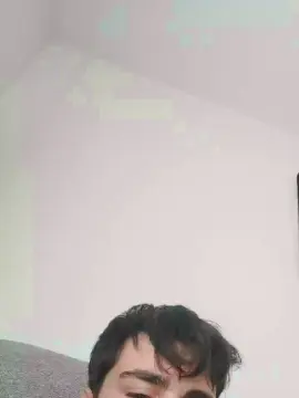 Cam4 Free Live Porn of Aig2004