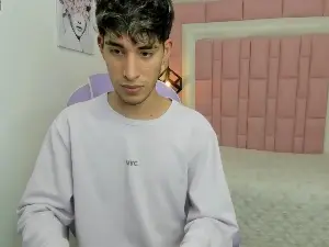 Cam4 Live Sex Cam of FerPhoenix_