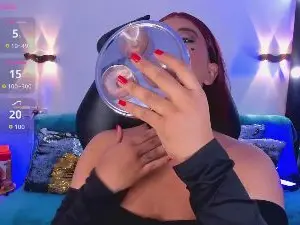 Cam4 Adult Video Chat of emili_roux