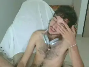 Cam4 Live Sex Cam of Adrien_Twink