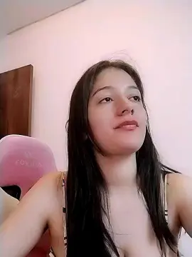 Cam4 Free Live Porn of Kittyfeet1