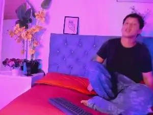 Cam4 Live Porn of Alex_DuMontt