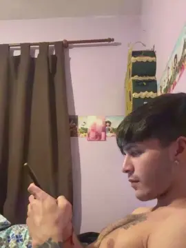 Cam4 Free Live Porn of bbauti23