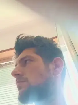 Cam4 Live Porn of matias1385