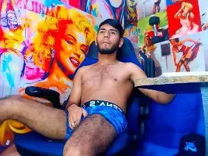 Cam4 Private Sex Chat of warm_noah