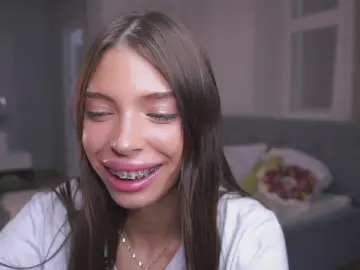 Cam4 Live Porn of kittyummy