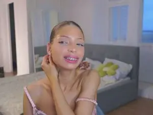 Cam4 Adult Webcam of kittyummy