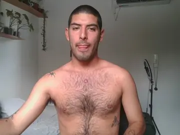 Cam4 Live Sex of Elianfonseca_