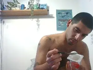 Cam4 Live Sex Cam of Elianfonseca_