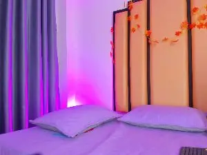 Cam4 Live Sex Cam of Mily_Mark