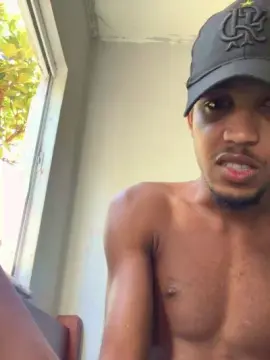 Cam4 Free Porn Cam of young_safado
