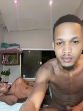 Cam4 Live Porn of young_safado