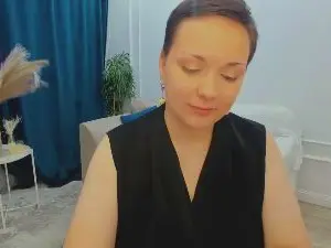 Cam4 Sex Cam of LunaValmone
