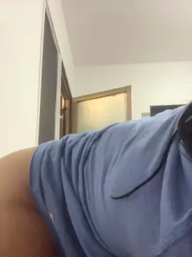 Cam4 Live Sex of Tamileon