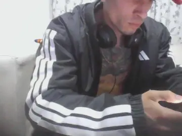 Cam4 Nude Webcam of jonypijon7