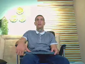 Cam4 Live Porn of jharol_cardona