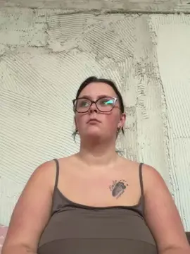 Cam4 Sex Chat of sexynessi21