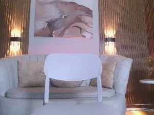 Cam4 Nude Webcam of CurlyDanii