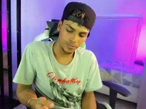 Cam4 Live Sex Cam of Angel_foxc