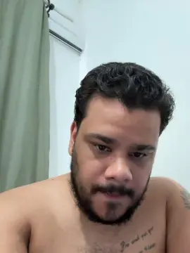 Cam4 Free Live Porn of luizfer18