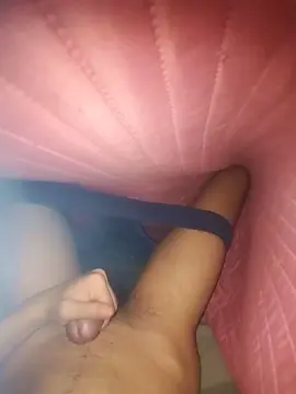 Cam4 Live Sex Cam of CrisUchiha24