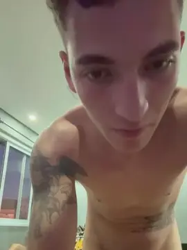Cam4 Sex Chat of pietrolutchero