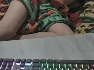 Cam4 Free Live Porn of 22_gabriely