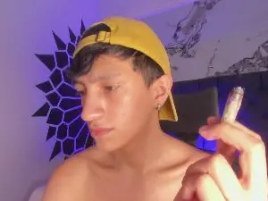 Cam4 Live Porn of JohanSedas