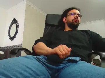 Cam4 Sex Cam of KysonRhodes