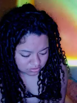 Cam4 Live Porn of curlysexy22
