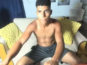 Cam4 Watch Live Sex Cams of santiagodiaz