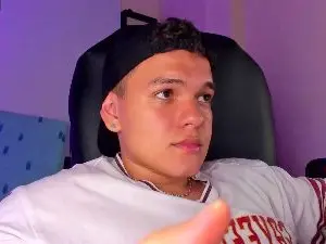 Cam4 Sex Cam of DunKankravitz8