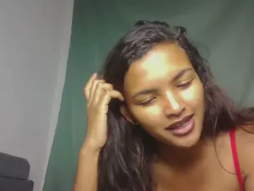 Cam4 Adult Video Chat of Bella_Khalifa