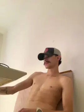 Cam4 Adult Webcam of branquinho62go