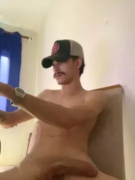 Cam4 Live Porn of branquinho62go