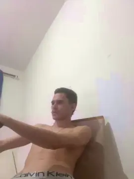 Cam4 Watch Live Sex Cams of branquinho62go