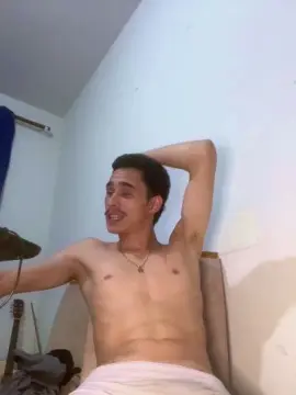 Cam4 Nude Webcam of branquinho62go