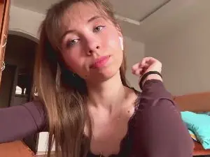 Cam4 Free Live Porn of ZitaSampson