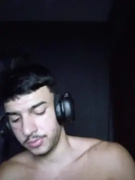 Cam4 Nude Webcam of robsonhaha