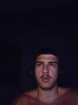 Cam4 Free Live Porn of robsonhaha