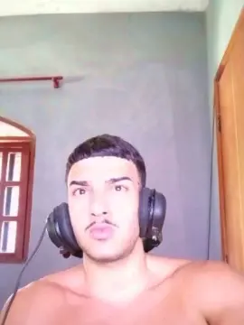 Cam4 Live Sex Cam of robsonhaha