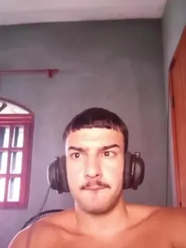 Cam4 Free Live Porn of robsonhaha