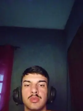 Cam4 Free Porn Cam of robsonhaha