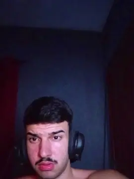 Cam4 Free Porn Cam of robsonhaha