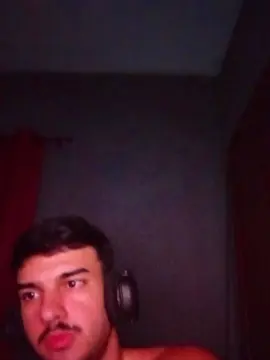 Cam4 Free Live Porn of robsonhaha