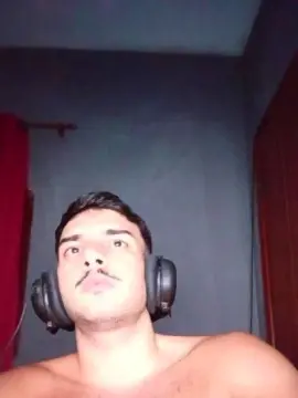 Cam4 Watch Live Sex Cams of robsonhaha